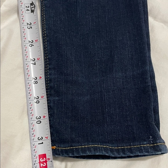 True Religion | Stella | Low Rise | Skinny 
Fit | Indigo | Jean | Size 30 - Picture 16 of 16